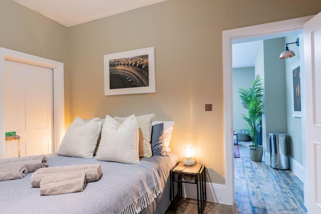 Stunning Boutique Flat In Central Location - Beatrice Bath Eksteriør bilde