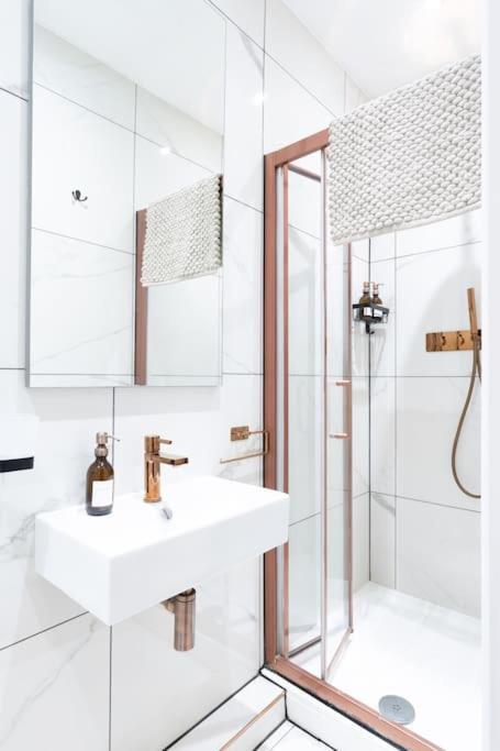 Stunning Boutique Flat In Central Location - Beatrice Bath Eksteriør bilde