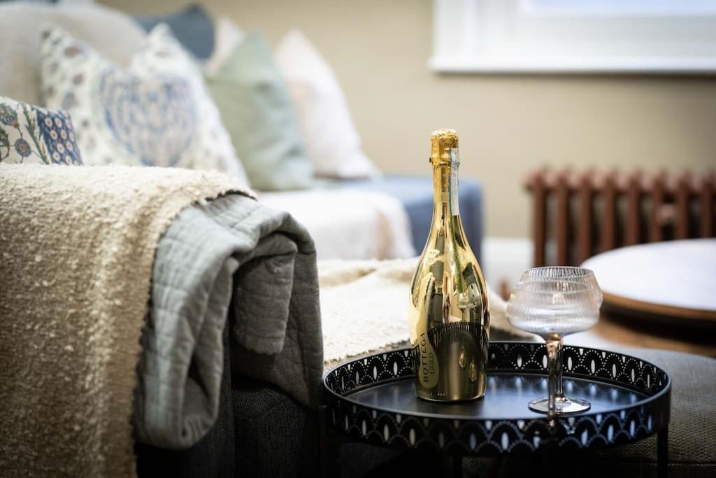 Stunning Boutique Flat In Central Location - Beatrice Bath Eksteriør bilde